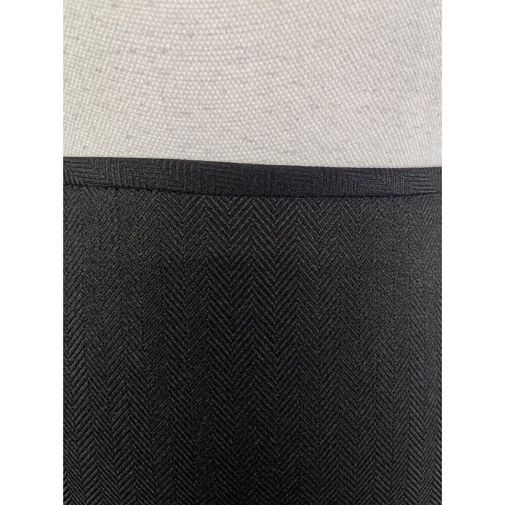 Tahari Skirt size 14 Petite Classic Black Herringbone Straight Above Knee Career - Picture 4 of 11